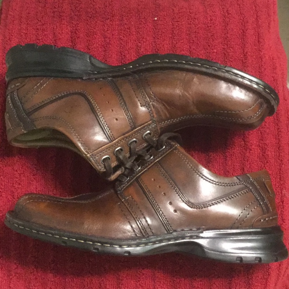 Clarks Brown Two-Tone Leather Oxfords - Picture 2 of 4